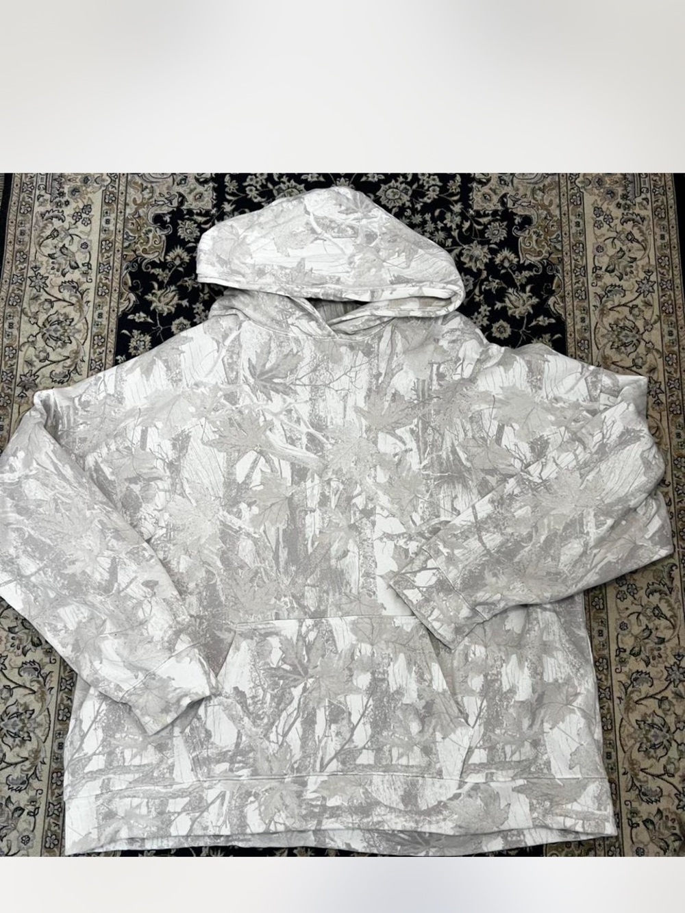 Hollister Hooded Pullover Jacket - White Gray Camouflage Print